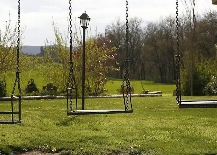 La Riera Bed & Breakfast